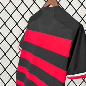 Camisa CRF Home 24/25 - Preta e Vermelha | Torcedor - FutNews