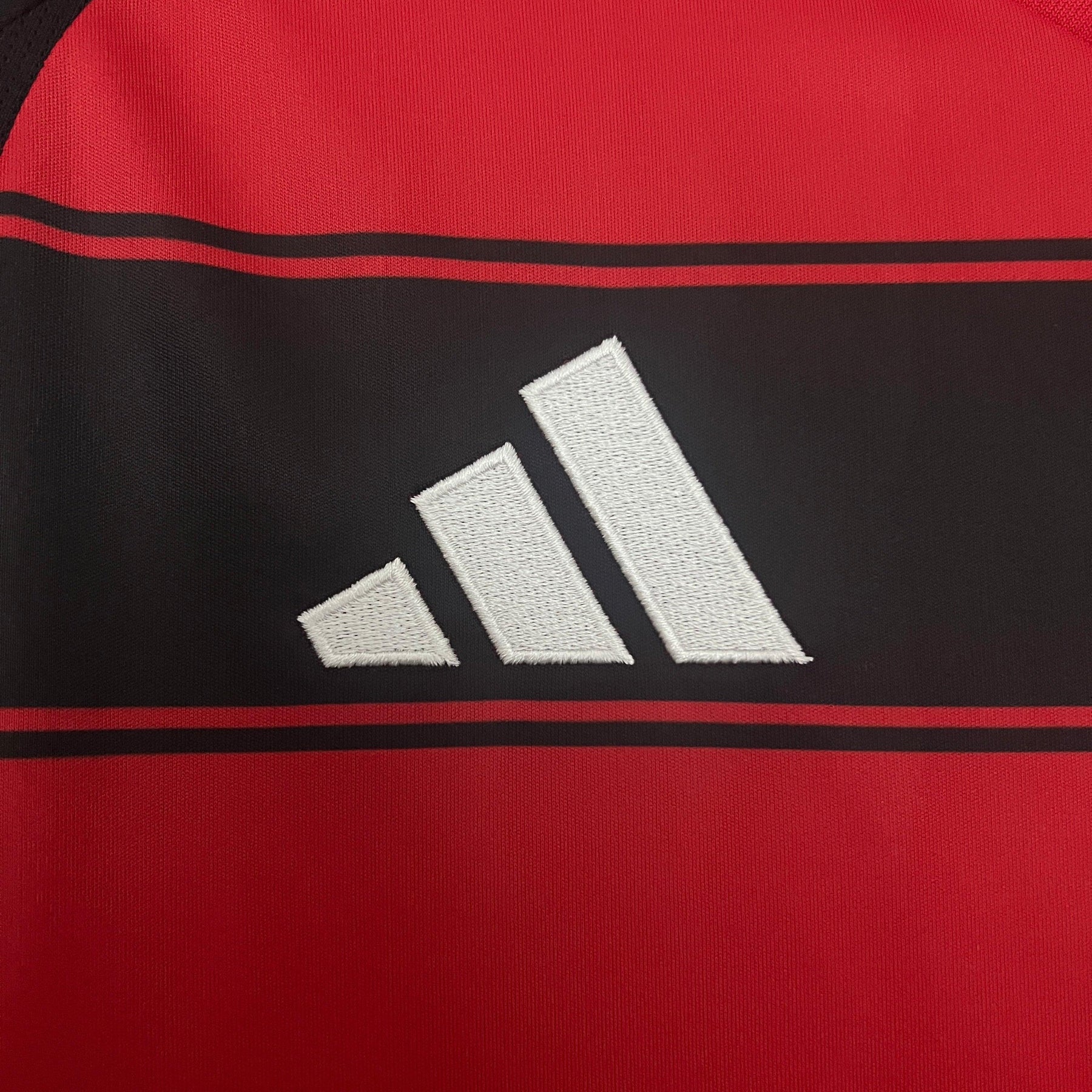 Camisa CRF Home 25/26 - Preta e Vermelha | Torcedor - FutNews