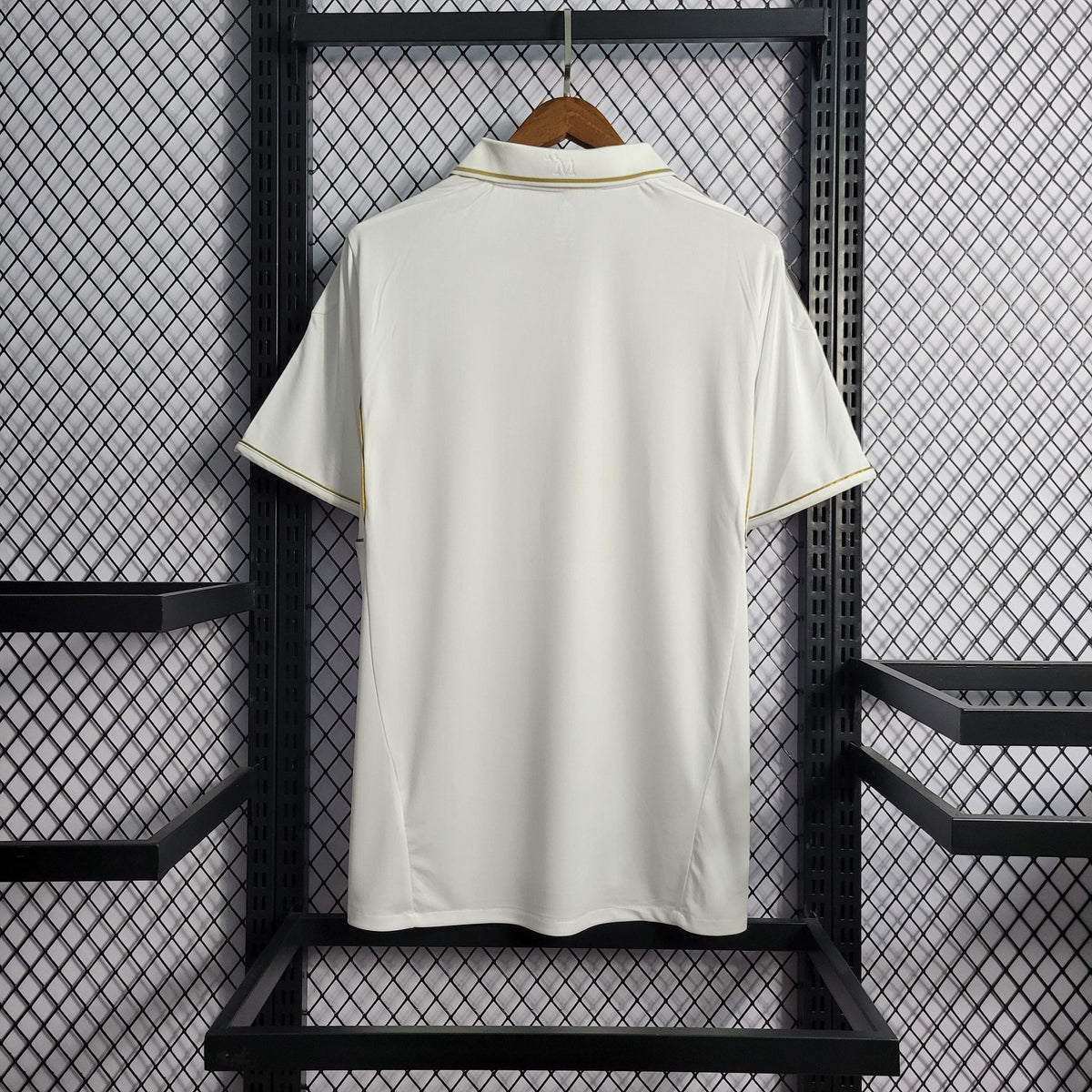 Camisa Real Madrid Home 11/12 Retrô - Branca e Dourada | Torcedor - FutNews