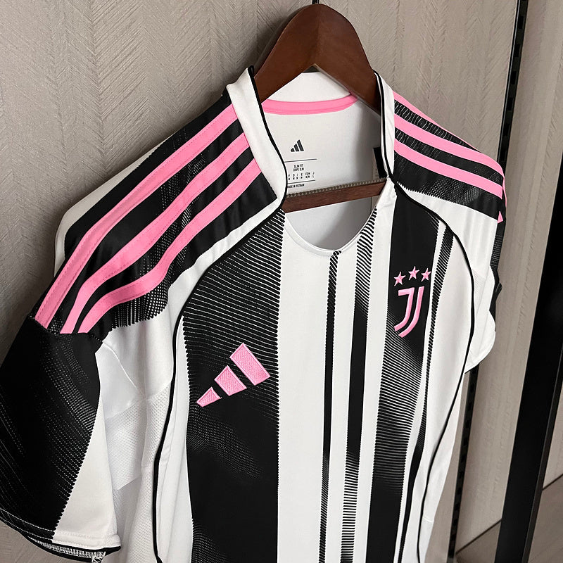 Camisa Juventus Home 25/26 - Branca e Preta | Torcedor