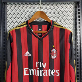 Camisa Milan Home 13/14 Retrô Manga Longa - Vermelha e Preta | Torcedor - FutNews
