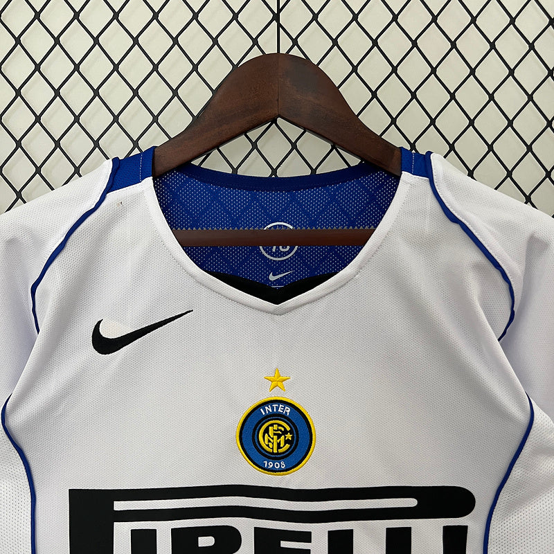 Camisa Inter de Milão Away 2004/05 Retrô - Branca | Torcedor