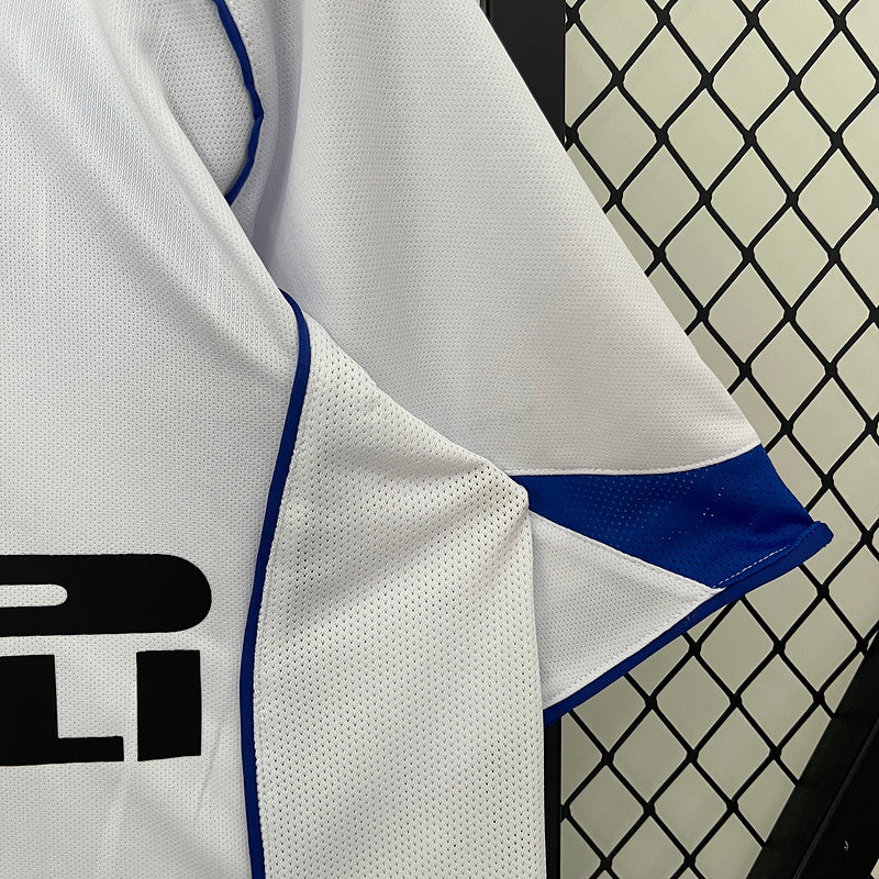 Camisa Inter de Milão Away 2004/05 Retrô - Branca | Torcedor