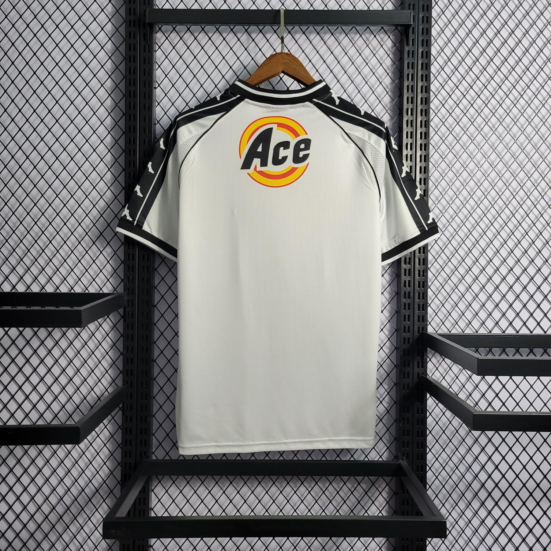 Camisa Vasco Away 2000 Retrô - Branca e Preta | Torcedor - FutNews