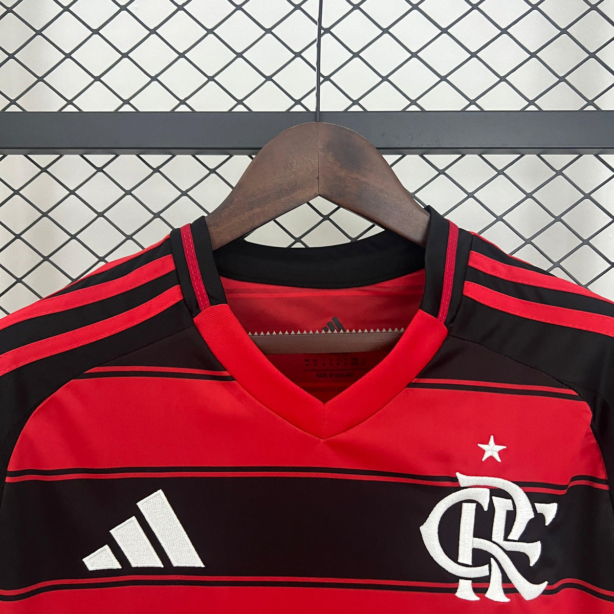 Camisa CRF Home 25/26 - Preta e Vermelha | Torcedor - FutNews