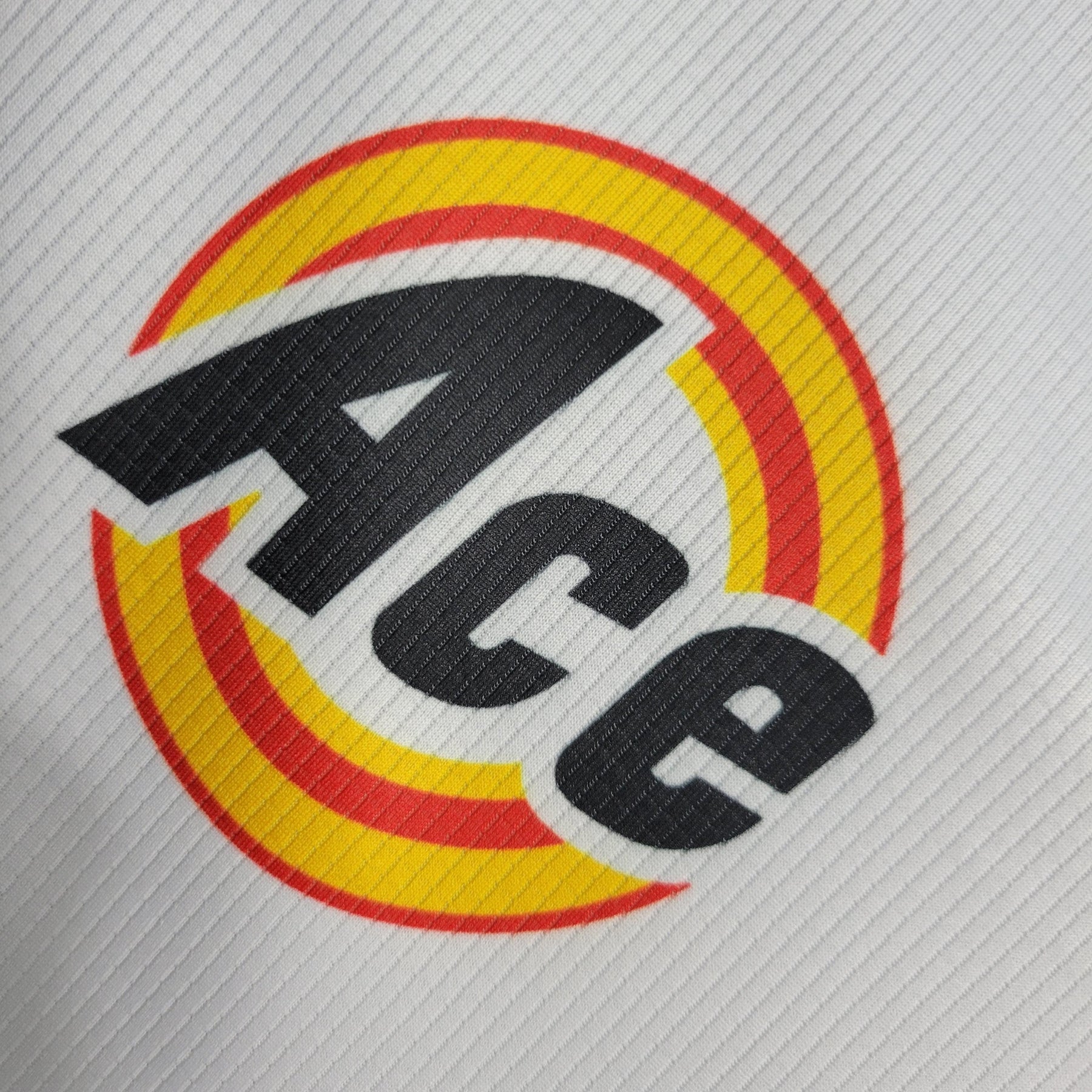 Camisa Vasco Away 2000 Retrô - Branca e Preta | Torcedor - FutNews