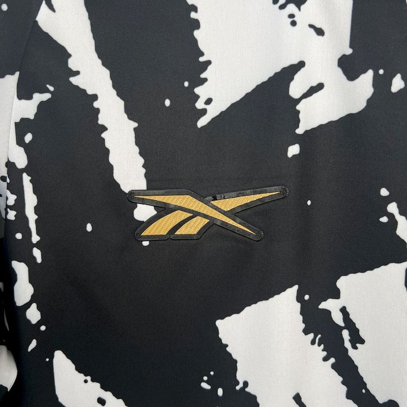 Camisa Botafogo Third 25/26 - Preta e Branca | Torcedor