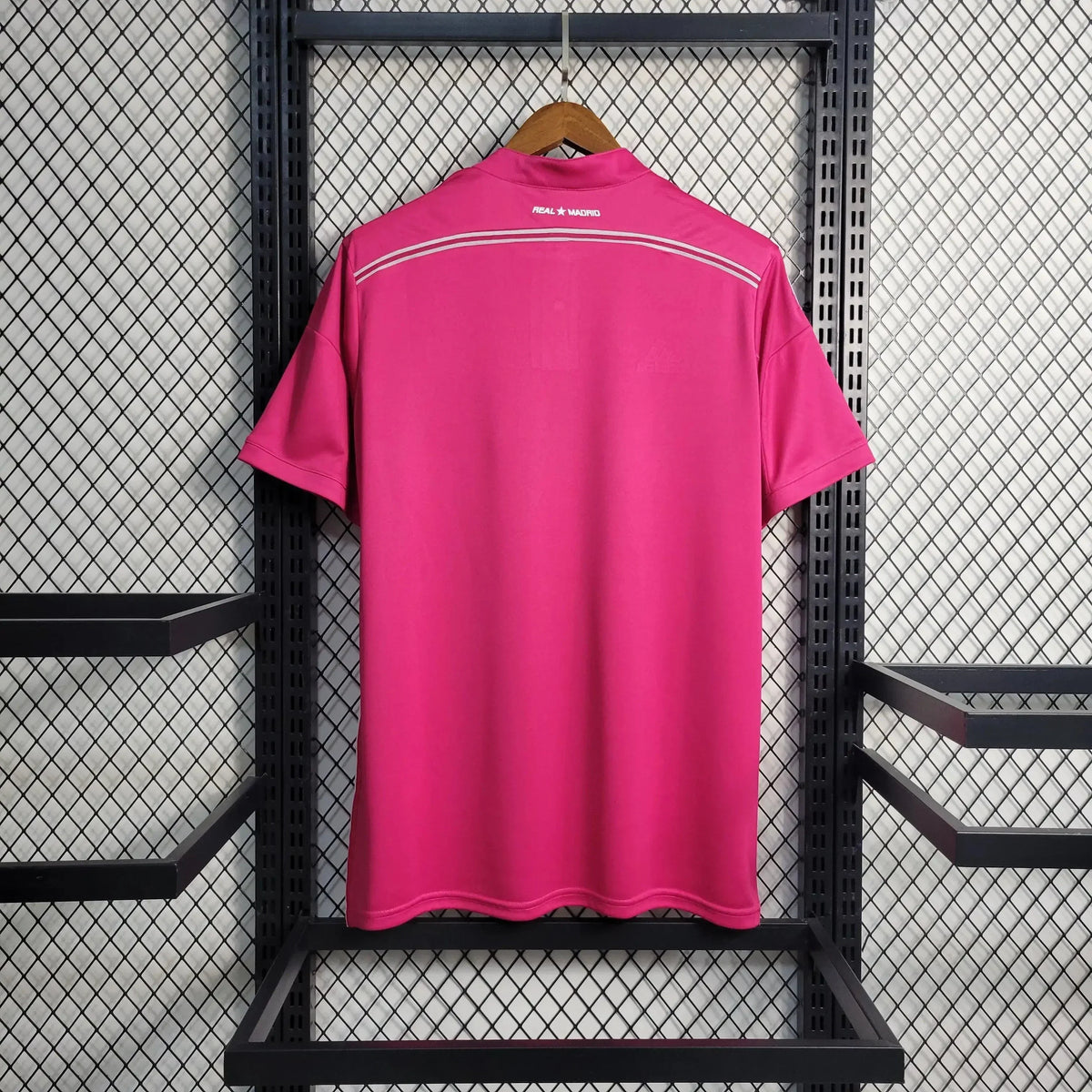 Camisa Real Madrid Away 14/15 Retrô - Rosa | Torcedor - FutNews