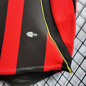 Camisa Milan Home 06/07 Retrô - Vermelha e Preta | Torcedor - FutNews
