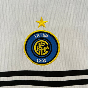 Camisa Inter de Milão Away 2004/05 Retrô - Branca | Torcedor