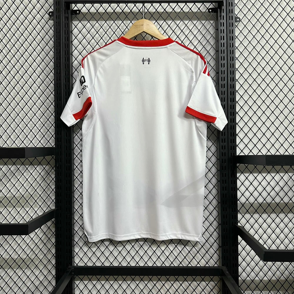Camisa Liverpool Home 25/26 - Branca e Vermelha | Torcedor
