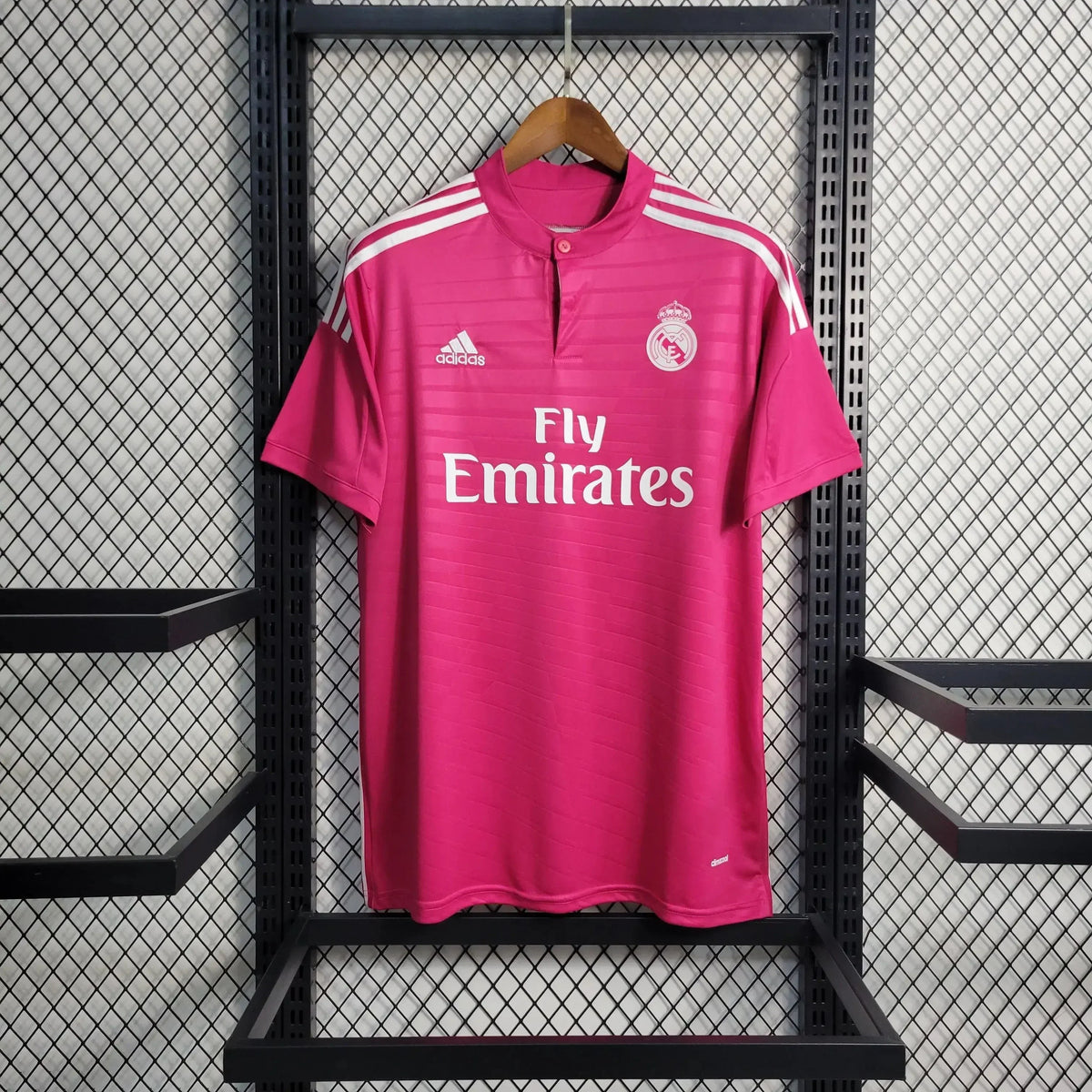 Camisa Real Madrid Away 14/15 Retrô - Rosa | Torcedor - FutNews