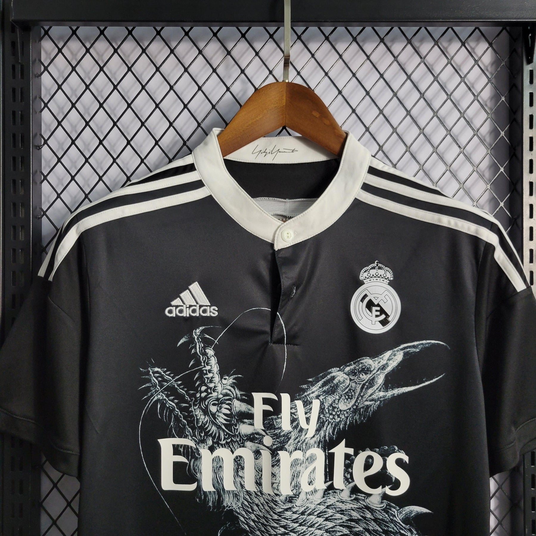 Camisa Real Madrid Third 14/15 Retrô - Preta | Torcedor - FutNews