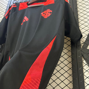 Camisa Internacional Treino 25/26 - Preta e Vermelha | Torcedor