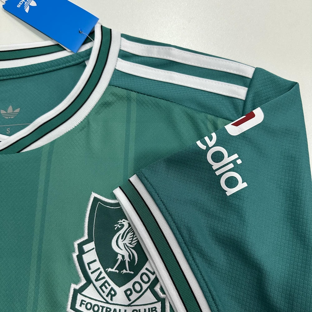 Camisa Liverpool Away 25/26 - Verde e Branca | Torcedor