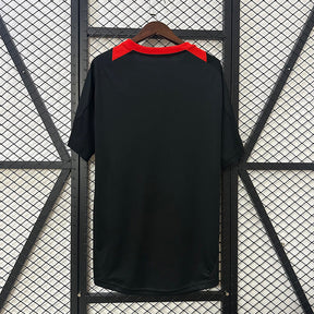 Camisa Internacional Treino 25/26 - Preta e Vermelha | Torcedor