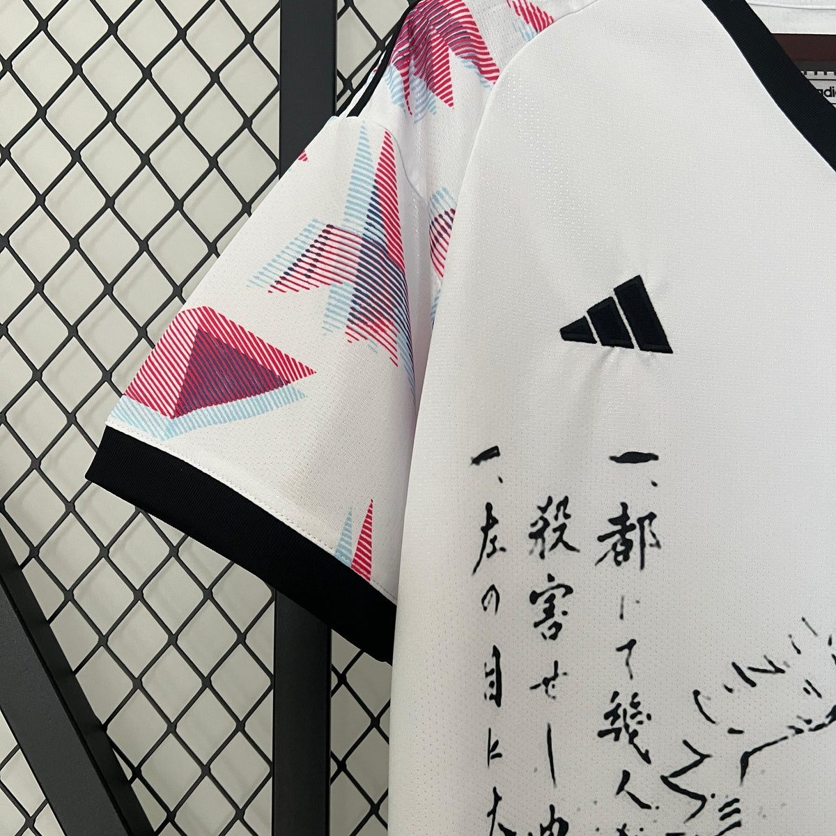 Camisa Japão One Piece 'Zoro' Edição Especial | Torcedor - FutNews